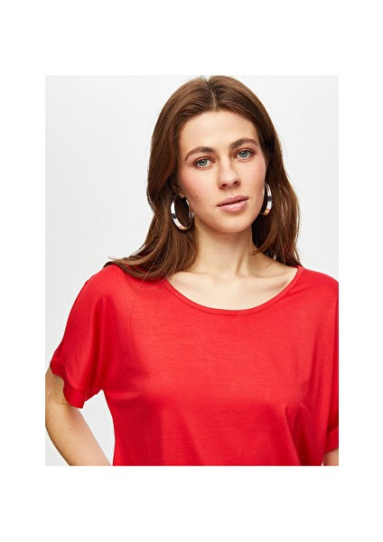 Yuvarlak Yaka Düşük Kollu T-Shirt 003