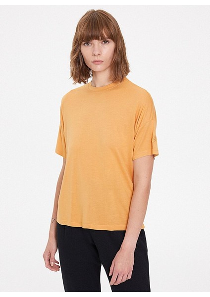 Sarı Basic Bisiklet Yaka Viskon Rahat Kalıp Kadın T-Shirt Essentıals Scoop Neck Loose Tee