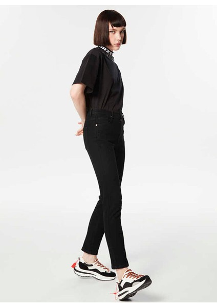Normal Bel Slim Paça Slim Straight Siyah Kadın Denim Pantolon T00000018009001 modelleri