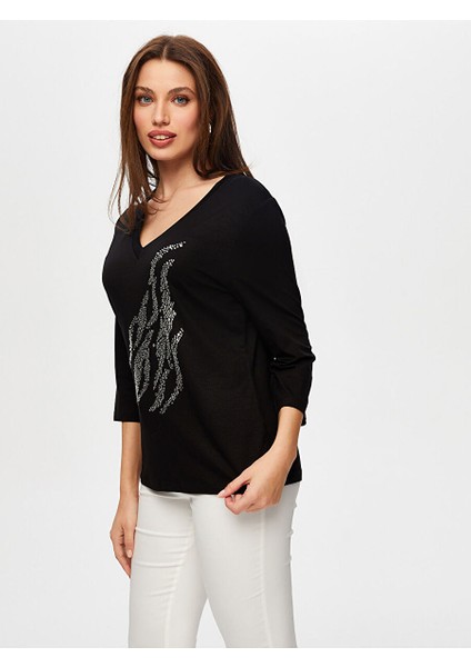 Önü Trok Taş Detaylı 3/4 Kol V Yaka T-Shirt S25TSH068