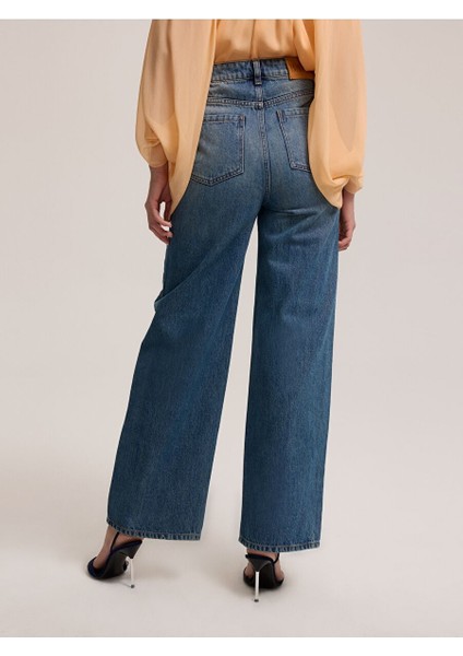 Zincir Detaylı Açık Mavi Denim modelleri