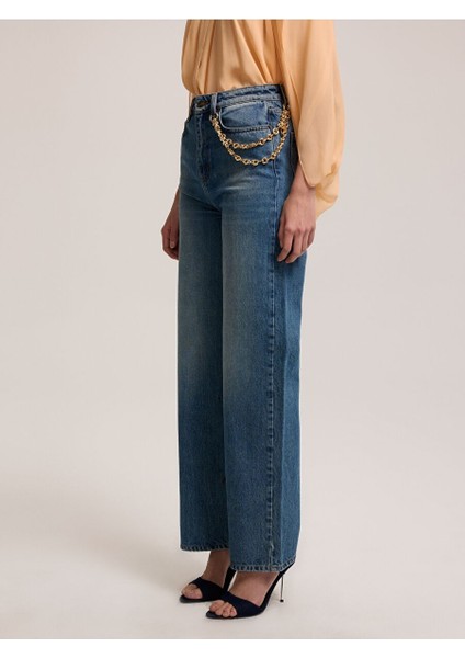 Zincir Detaylı Açık Mavi Denim fırsatları