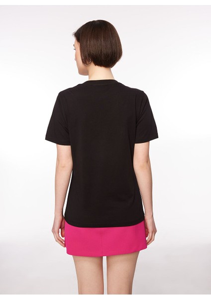 Bisiklet Yaka Baskılı Siyah Kadın T-Shirt 75CBHT09