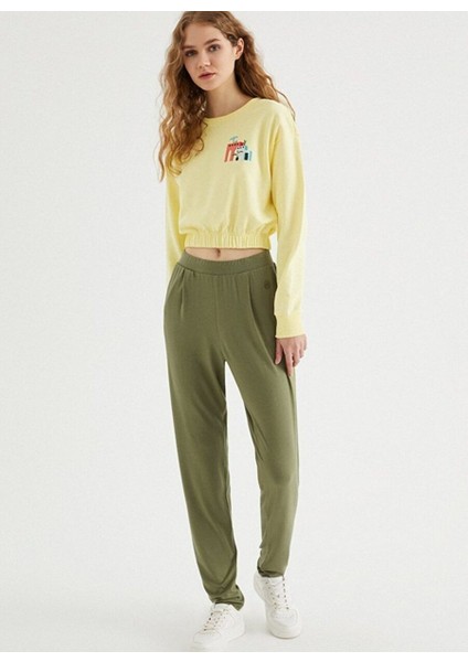 Sarı Bisiklet Yaka Pamuklu Regular Fit Kadın Crop Sweatshirt Parasol