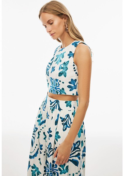 Bionas Regular Fit Çiçek Desenli Crop Boy Sıfır Kol Bisiklet Yaka Ekru Renk Kadın Bluz modelleri