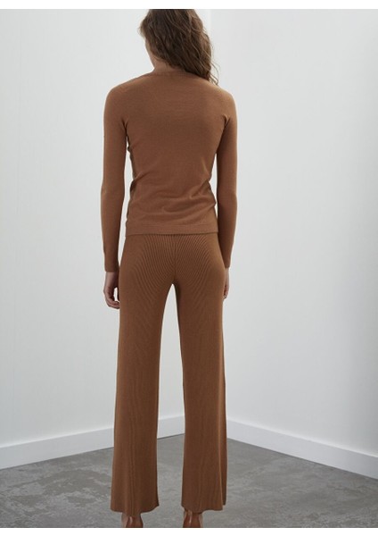 Beli Lastikli Ribanalı Seamless Triko Pantolon