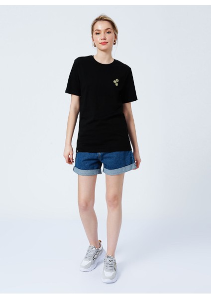 22SCTS206U-999 Grinding Bisiklet Yaka Rahat Kalıp Nakışlı Siyah Kadın T-Shirt fiyatları