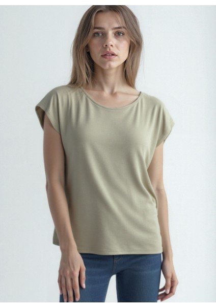Açık Gri Bisiklet Yaka Pamuklu Kadın Kısa Kollu T-Shirt Betty