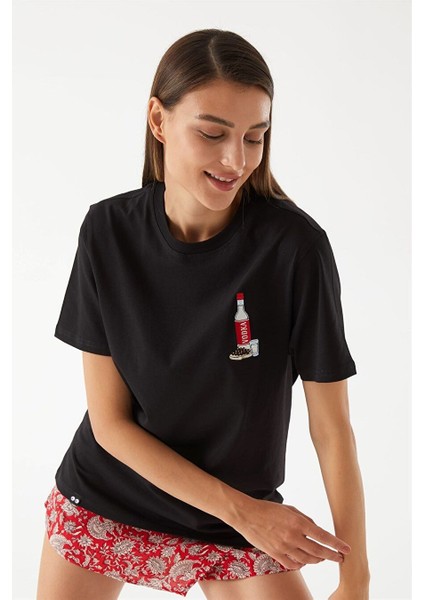 Vodka & Cavıar Unisex T-Shirt fırsatları