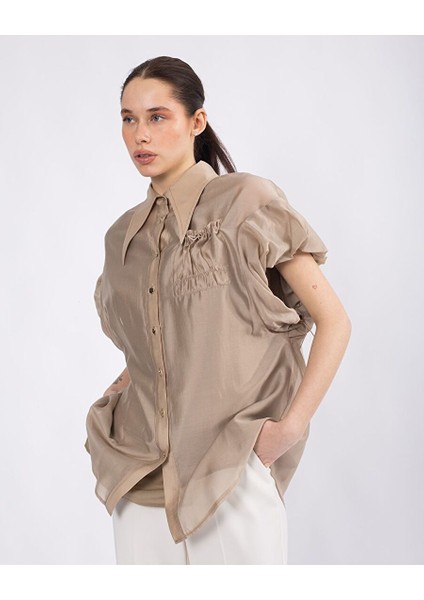 Yaka, Kol ve Cep Detaylı Önü Düğmeli Içi Atletli Oversize Bluz fırsatları