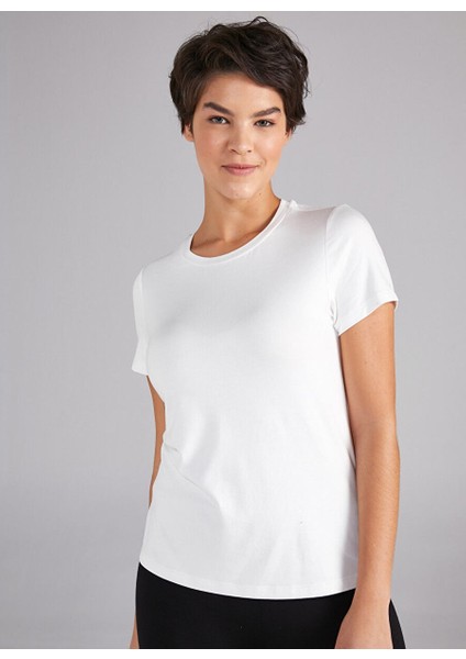 Bisiklet Yaka Düz Ekru Kadın T-Shirt B00002 modelleri