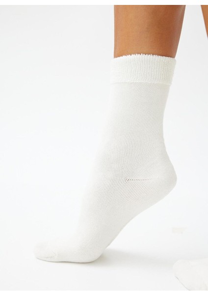 Kadın Ekru Renkli Havlu Soket Çorap