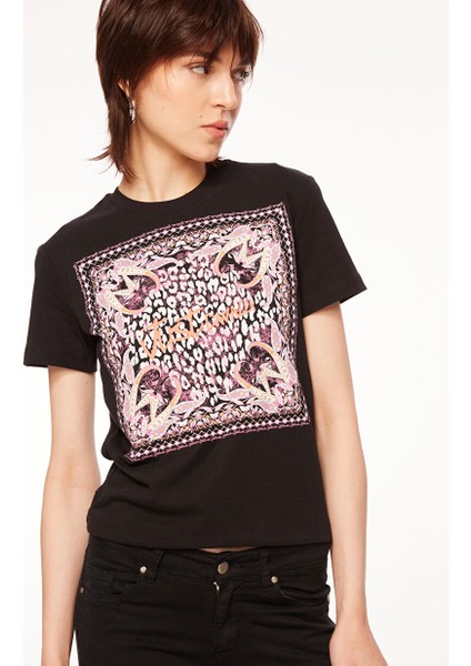 Bisiklet Yaka Baskılı Siyah Kadın T-Shirt 75PAHF04