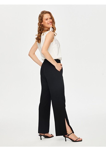 Önü Dikiş Detaylı Yırtmaçlı Wide Leg Fit Pantolon S25PNT009