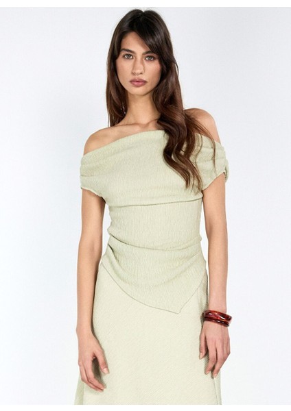 Kayık Yaka Mint Top fiyatları