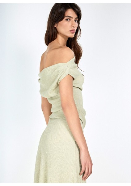 Kayık Yaka Mint Top