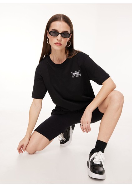 Bisiklet Yaka Düz Siyah Kadın T-Shirt A0709
