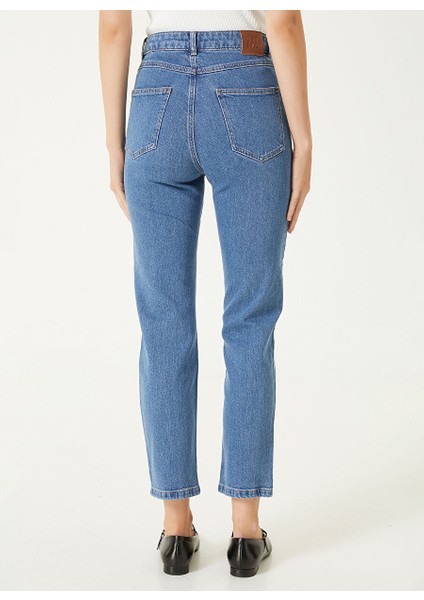 Açık Indigo Kadın Straight Denim Pantolon 1090209 indirimleri