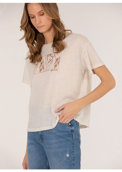 Bisiklet Yaka Bej Kadın T-Shirt Zımena modelleri