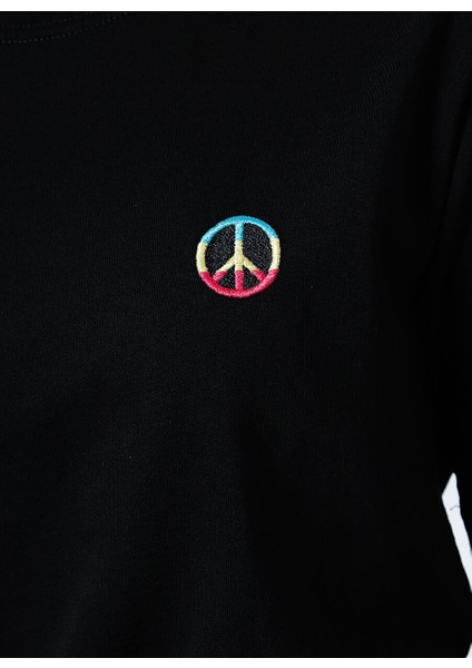 22SCTS212U-999 Rasta Peace Bisiklet Yaka Rahat Kalıp Nakışlı Siyah Kadın T-Shirt indirimleri