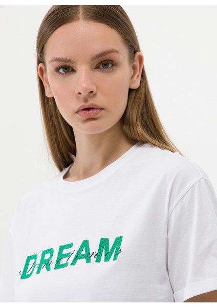 Bisiklet Yaka Beyaz Kadın T-Shirt Tugu modelleri