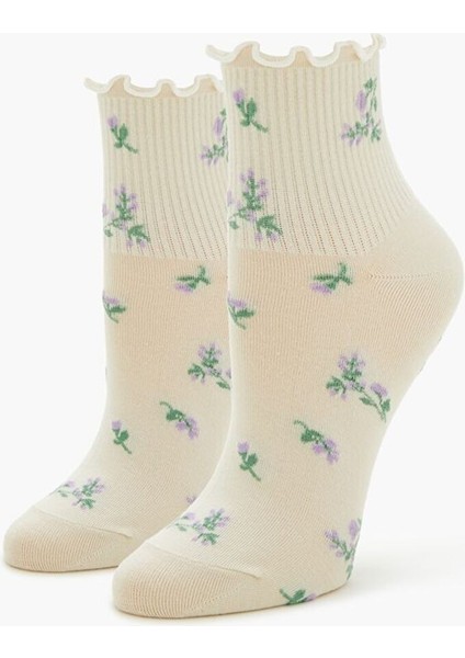 Çiçek Desenli Çorap