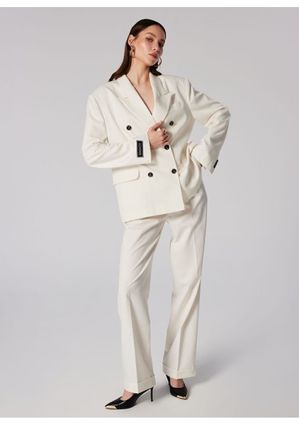 Beyaz Kadın Oversize Ceket SGZB025