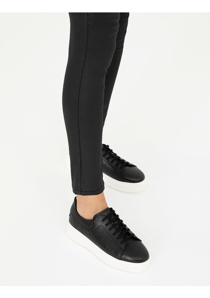 Siyah Kadın Deri Sneaker 50300072 fiyatları