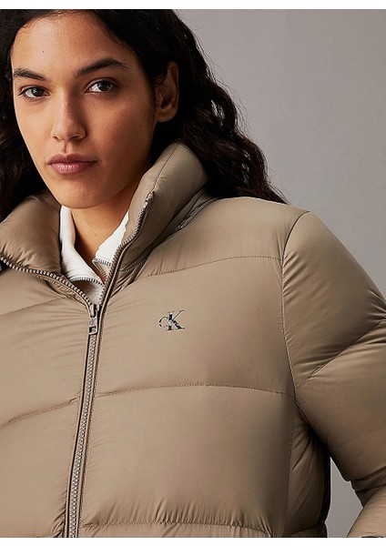 Vizon Kadın Dik Yaka Standart Fit Puffer Mont Mw Down Short Puffer