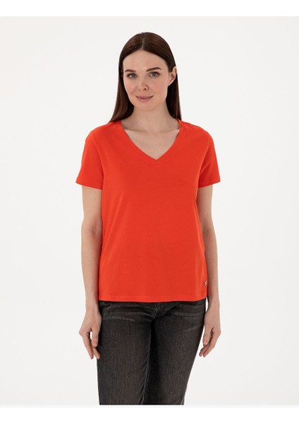 Kırmızı Regular Fit V Yaka Basic Tişört