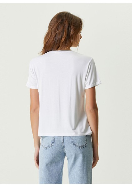 Bisiklet Yaka Beyaz Kadın T-Shirt 1087446 indirimleri