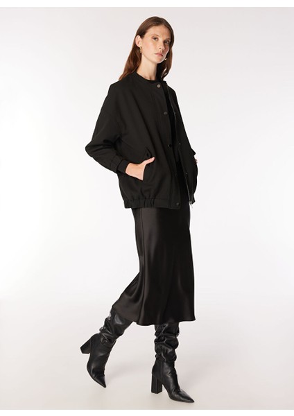 Siyah Kadın Bomber Oversize Düz Mont F4WL-MNT0260