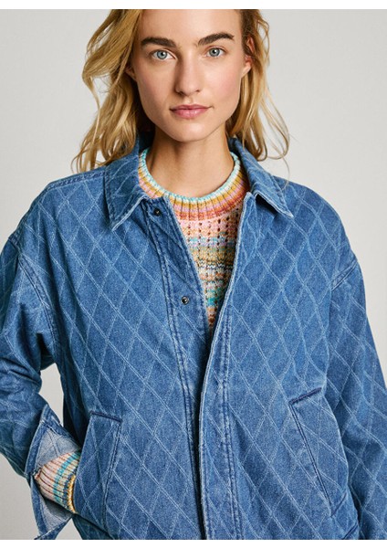 Mavi Kadın Ceket Normal Desenli Denim Ceket PL402414 modelleri