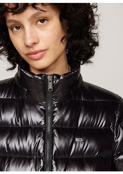 Siyah Kadın Dik Yaka Standart Fit Puffer Mont Tjw Tonal Hooded Down Jacket modelleri
