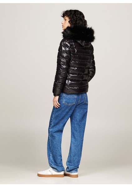 Siyah Kadın Dik Yaka Standart Fit Puffer Mont Tjw Tonal Hooded Down Jacket fırsatları