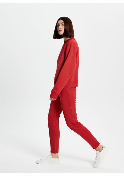 Kırmızı Klasik Bisiklet Yaka Sweatshirt