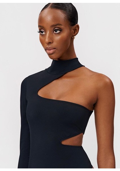 Kadın Siyah Bel Pencereli Dik Yaka Tasarım Bodysuit fırsatları