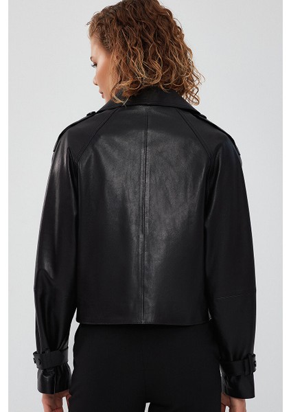 Tracy Kadın Siyah Oversize Kısa Deri Trençkot 23WGD5123AE modelleri