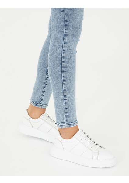 Beyaz Kadın Deri Sneaker 50300070
