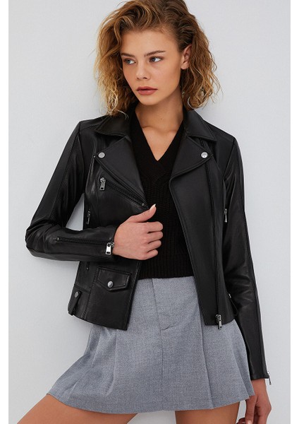 Bella Kadın Siyah Slim-Fit Biker Deri Ceket 23WGD5106U4 modelleri