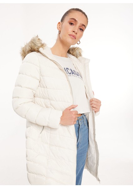 Kırık Beyaz Kadın Kaban Onlellan Quılted Hood Fur Coat cc O fiyatları