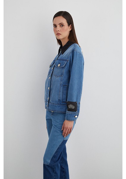 Arka Beden Yırtık Yazı Efektli Taş Düğmeli Jean Ceket modelleri
