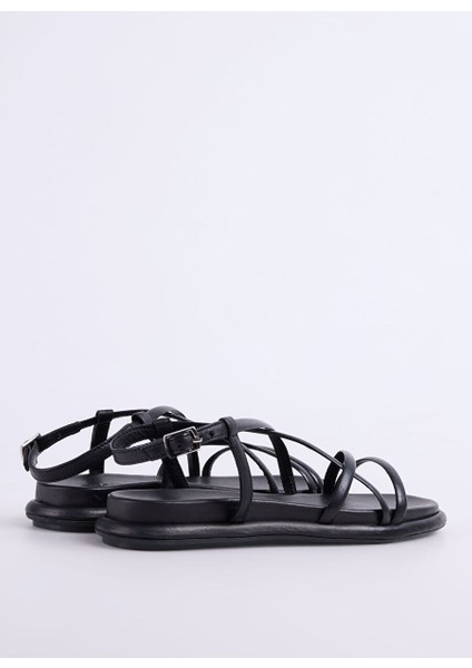 Siyah Kadın Deri Sandalet 5027513-052 modelleri