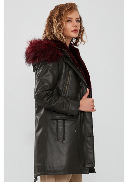 Celine Kadın Yeşil Kapüşonlu Kürklü Parka 23WGE5144R3 modelleri