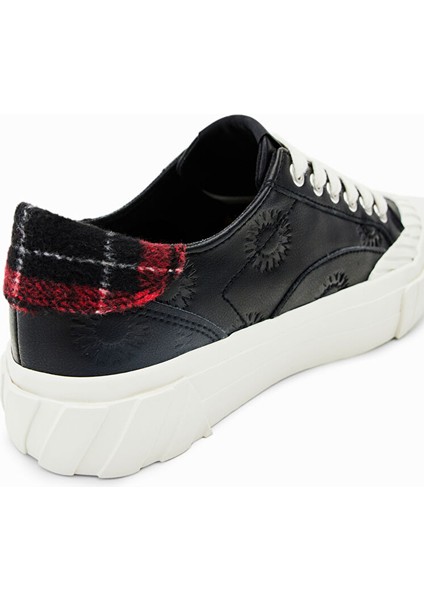 Siyah-Kırmızı Kadın Sneaker 23WSKP112000 modelleri