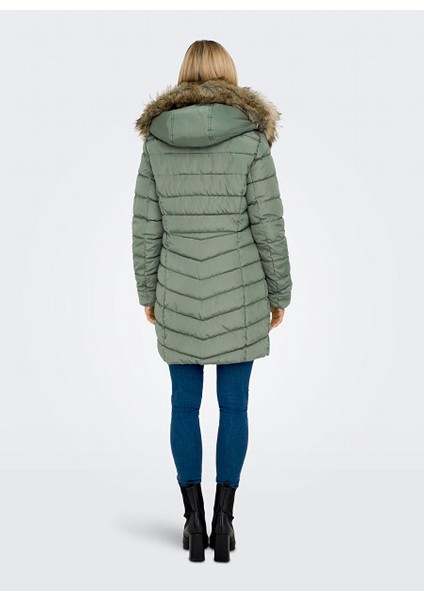 Açık Yeşil Kadın Kaban Onlellan Quılted Hood Fur Coat cc O fırsatları