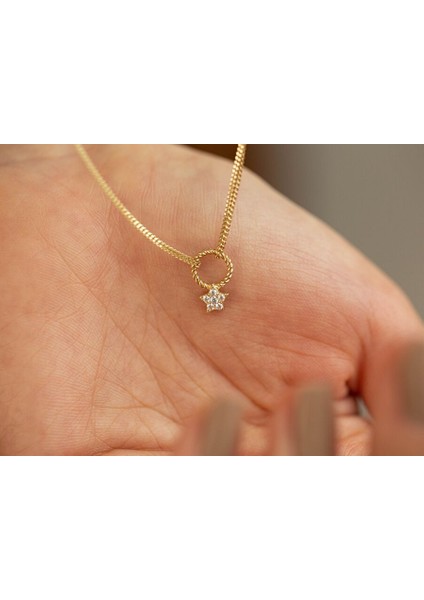 Altın Choker Yıldız Kolye