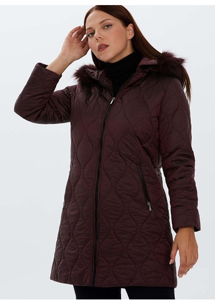 Bordo Kadın Düğmeli Bisiklet Yaka Kürklü Mont 22KSL6004 fiyatları