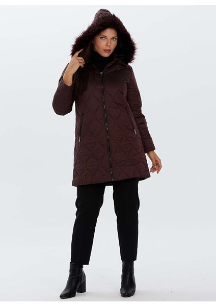 Bordo Kadın Düğmeli Bisiklet Yaka Kürklü Mont 22KSL6004 modelleri