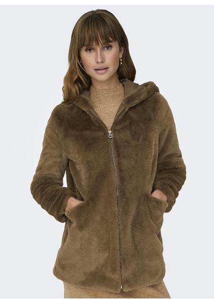Kahve Kadın Kapüşonlu Suni Kürk Kaban Onlnewmalou Faux Fur Coat cc Otw fiyatları